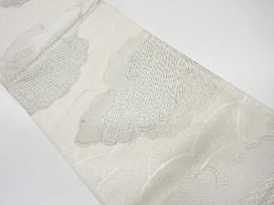 リサイクル　雲取りに古典柄模様織出し袋帯